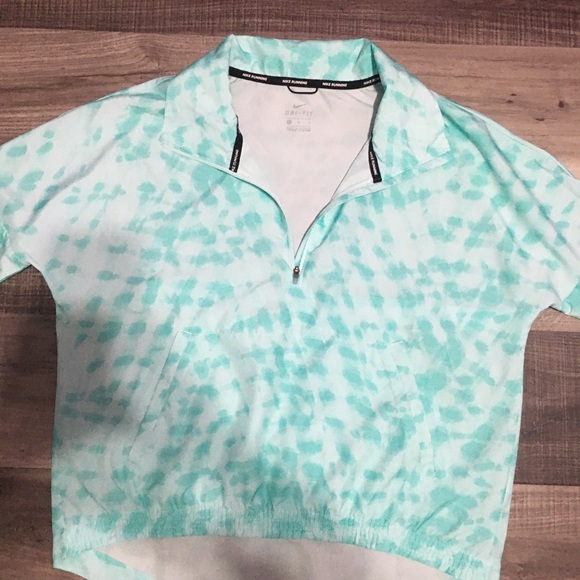 Nike Windbreaker - Picture 3 of 8